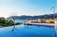 Sea View Luxury Villa with Rooftop Heated Pool, Hot tub, Sauna and gym