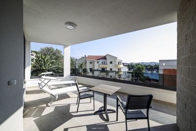 Stylish 7 Bedroom Villa with Pool near Beach in Ciovo near Trogir