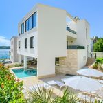 Modern 7 Bedroom Villa with Pool near Beach in Ciovo near Trogir