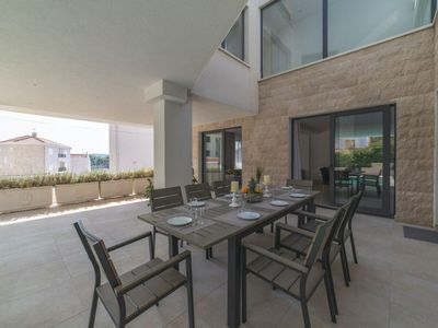 Modern 7 Bedroom Villa with Pool near Beach in Ciovo near Trogir