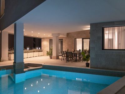 Modern 7 Bedroom Villa with Pool near Beach in Ciovo near Trogir