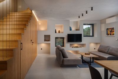 High Class Sea View Villa with Heated Swimming Pool in Vis Croatia