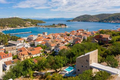High Class Sea View Villa with Heated Swimming Pool in Vis Croatia