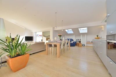Gorgeous Spacious Villa with Pool and Gym in Zadar
