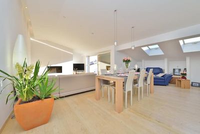 Gorgeous Spacious Villa with Pool and Gym in Zadar