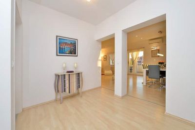 Gorgeous Spacious Villa with Pool and Gym in Zadar