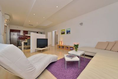Gorgeous Spacious Villa with Pool and Gym in Zadar