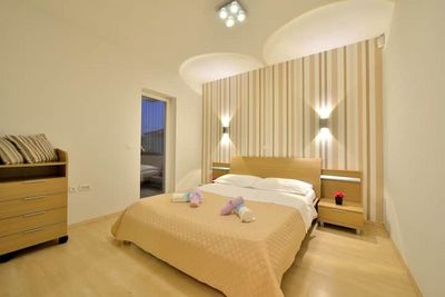 Gorgeous Spacious Villa with Pool and Gym in Zadar