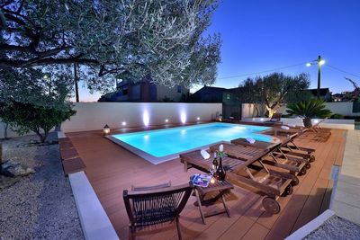Gorgeous Spacious Villa with Pool and Gym in Zadar