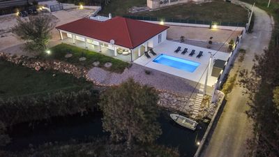 Charming 3 Bedroom Villa positioned by the River near Zadar