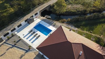 Charming 3 Bedroom Villa positioned by the River near Zadar