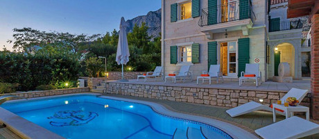 Luxuriously Equipped Villa with Private Heated Pool Makarska