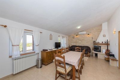Countryside Holiday Villa with Swimming Pool in Zadar Area
