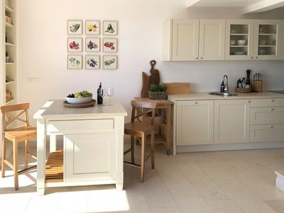 Beautiful Seafront Stone Holiday Villa with Jacuzzi Hot Tub Island Brac