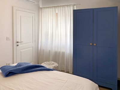 Beautiful Seafront Stone Holiday Villa with Jacuzzi Hot Tub Island Brac