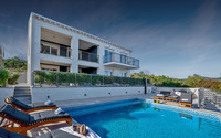Beautiful 4 Bedroom Holiday Villa in Lumbarda, island Korcula