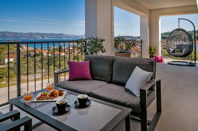 Beautiful 4 Bedroom Holiday Villa in Lumbarda, island Korcula