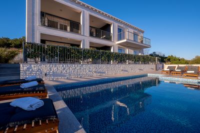 Beautiful 4 Bedroom Holiday Villa in Lumbarda, island Korcula
