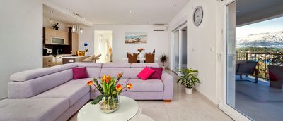 Beautiful 4 Bedroom Holiday Villa in Lumbarda, island Korcula