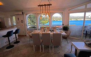 Charming Seafront House with Pool in Rogoznica