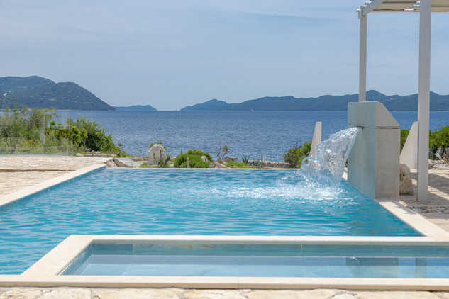 Amazing Luxury Beachfront Villa with Heated Pools Dubrovnik Riviera