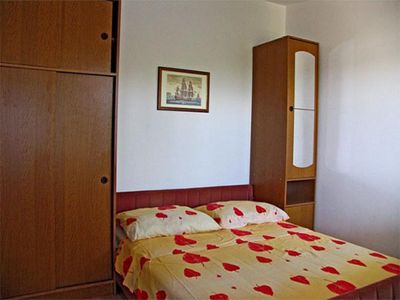 Croatian House with pool Mavarstica 6