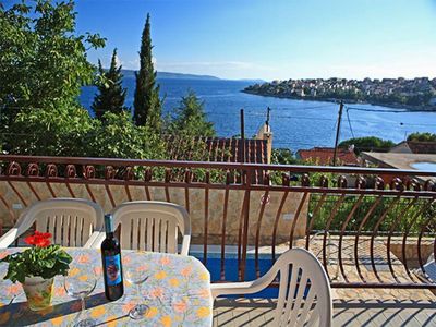 Croatian House with pool Mavarstica 9
