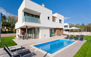 Umag Luxury Villa with Pool
