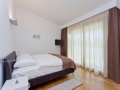 Umag luxury villa with pool 14