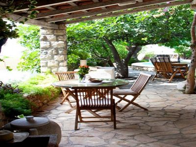 Charming villa with pool Nemira 37