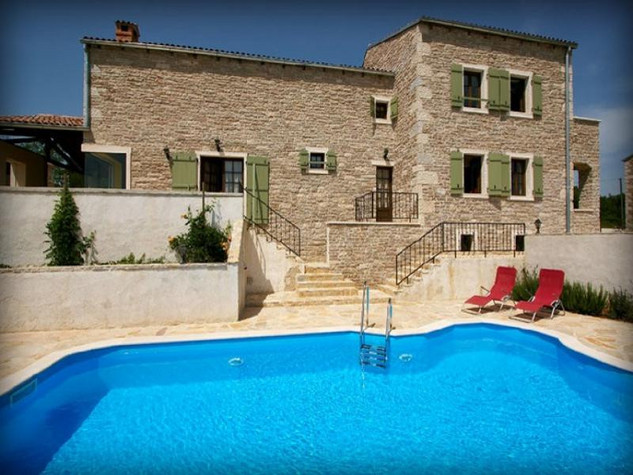 Countryside Istrian villa with pool