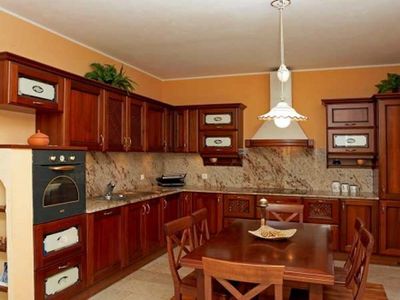 Luxury villa with pool Rakalj 4