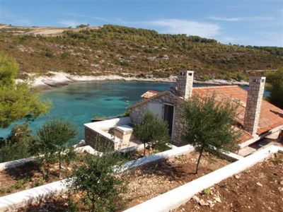 Beach House Island Vis