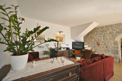Charming croatian house Omis riviera
