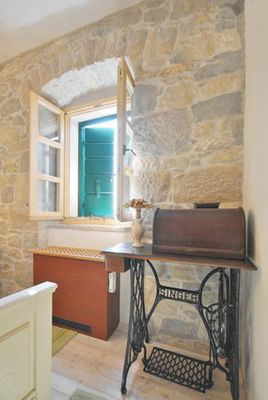 Charming croatian house Omis riviera