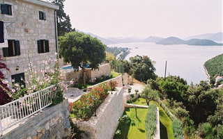 Stone villa with pool in Klek Dalmatia region