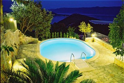 Stone villa with pool in Klek, Dalmatia region