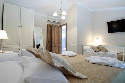 Stone villa with pool Makarska