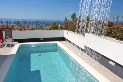 Stylish luxury villa in Makarska