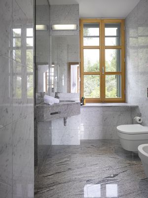 5 bedroom Luxury Seafront Villa with Pool in heart of Dalmatia