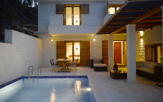 Exclusive villa with pool in Rogac, Island Solta 