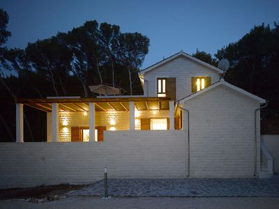 Exclusive villa with pool in Rogac, Island Solta 