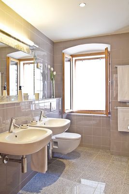  Luxury Stone Villa in Center of Town Vis in Island Vis